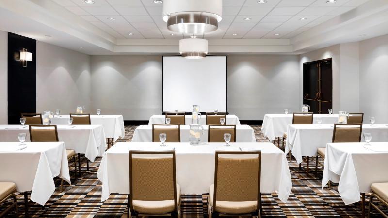 Four Points By Sheraton Mississauga Meadowvale Екстер'єр фото